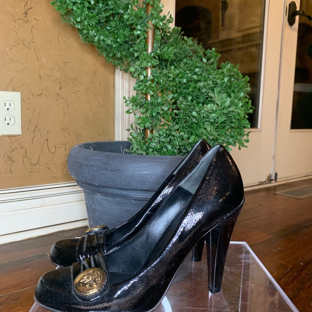 Gucci women’s pumps